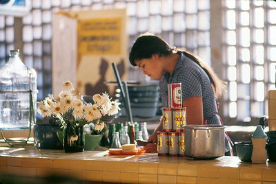 marketgirl.jpg