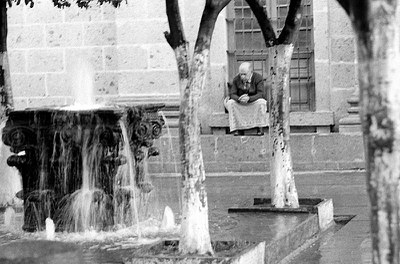 fountainandman.jpg