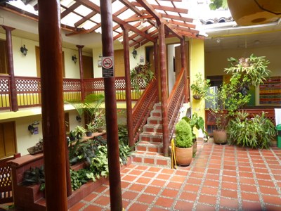 colonialhotel.JPG