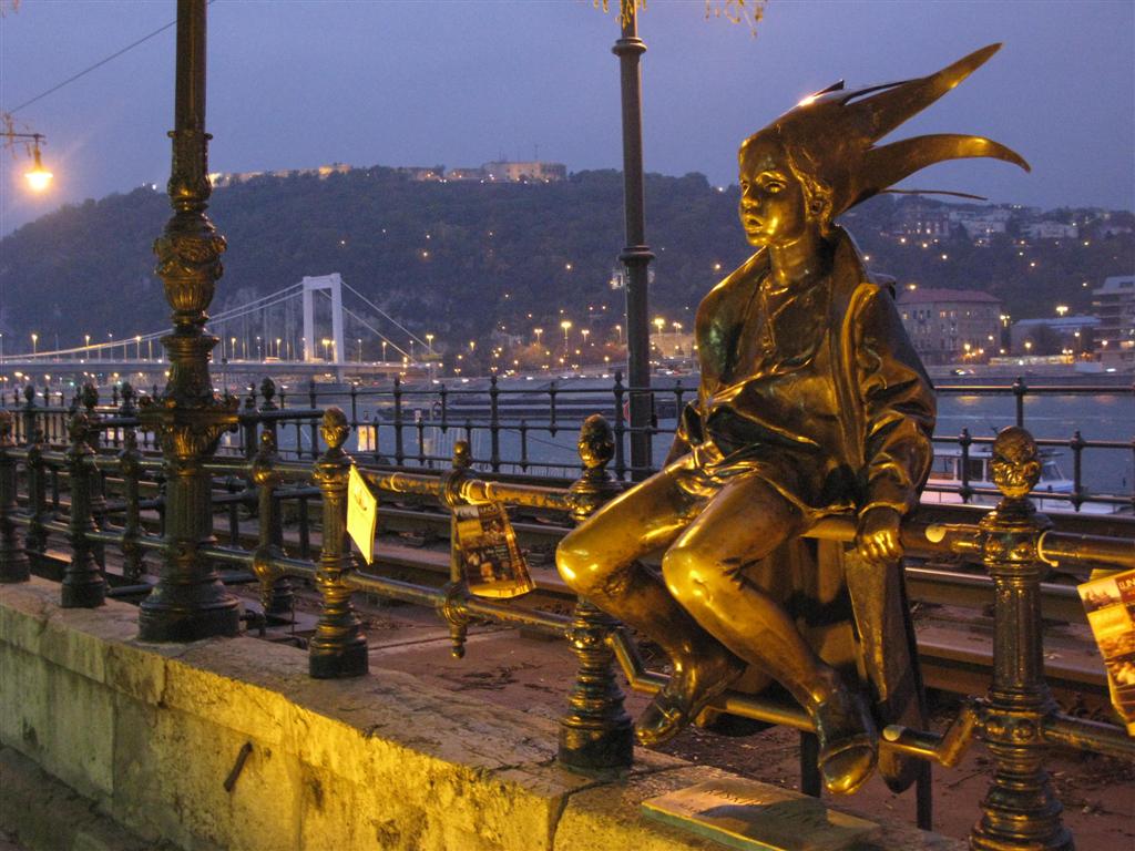 Statue along the Danube