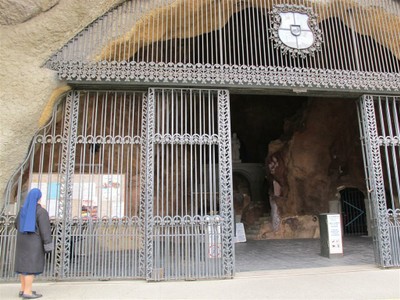 Chapel in the Rock