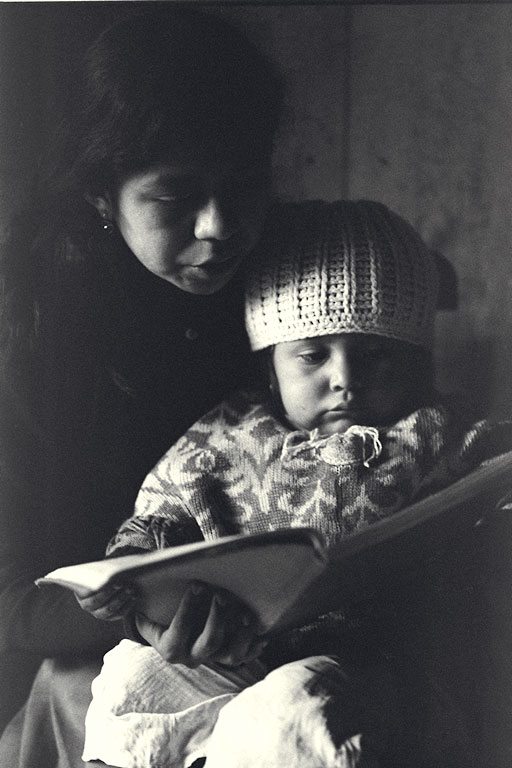 sylviareadingtomarcelle.jpg