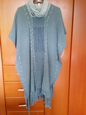 turquoisedress.jpg